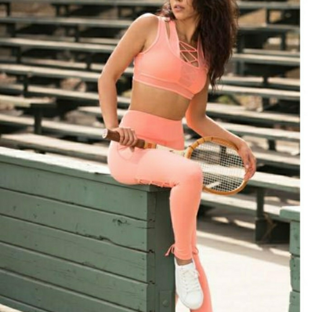 Mix bra and  mix Leggi